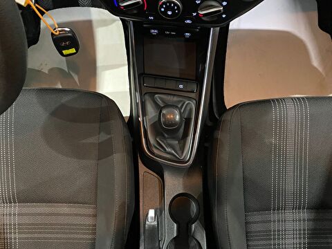 2025 Benzin Manuel Hyundai i20 Mavi Gürel Tasarım Aksesuar Otomotiv San. Tic. Ltd. Şti.