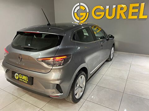 2024 Benzin Otomatik Renault Clio Gri Gürel Tasarım Aksesuar Otomotiv San. Tic. Ltd. Şti.