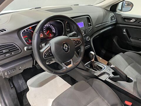 2022 Benzin Otomatik Renault Megane Beyaz Gürel Tasarım Aksesuar Otomotiv San. Tic. Ltd. Şti.