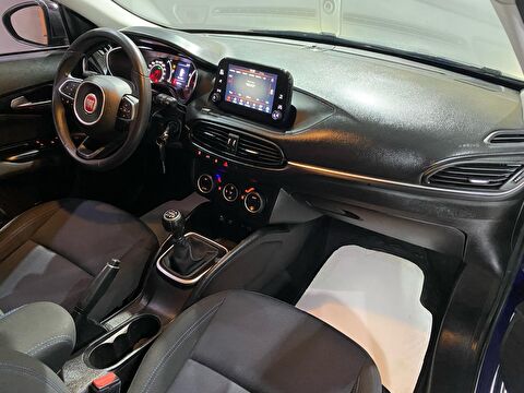 2020 Benzin + LPG Manuel Fiat Egea Mavi Gürel Tasarım Aksesuar Otomotiv San. Tic. Ltd. Şti.