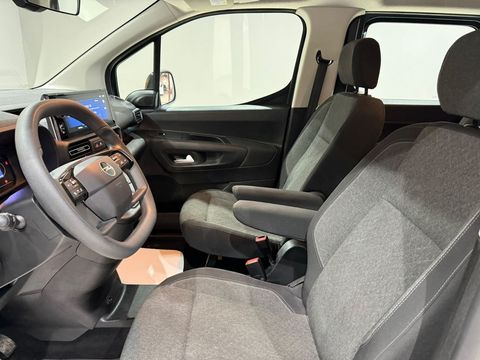 2026 Dizel Otomatik Opel Combo Mavi Gürel Tasarım Aksesuar Otomotiv San. Tic. Ltd. Şti.