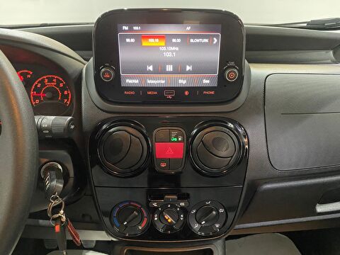 TaksitliOto.Net | 2.El Fiat Fiorino Combi 1.4 Eko Safeline | Manuel & Benzin + LPG | Gri | İzmir.2el 2023 Benzin + LPG Manuel Fiat Fiorino Gri Gürel Tasarım Aksesuar Otomotiv San. Tic. Ltd. Şti.