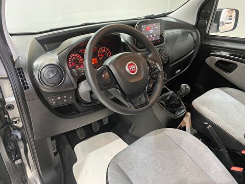 TaksitliOto.Net | 2.El Fiat Fiorino Combi 1.4 Eko Safeline | Manuel & Benzin + LPG | Gri | İzmir.2el 2023 Benzin + LPG Manuel Fiat Fiorino Gri Gürel Tasarım Aksesuar Otomotiv San. Tic. Ltd. Şti.