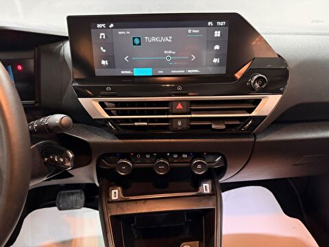 2025 Benzin Otomatik Citroen C4 X Gri Gürel Tasarım Aksesuar Otomotiv San. Tic. Ltd. Şti.