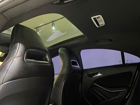 2016 Dizel Otomatik Mercedes-Benz CLA Kırmızı Gürel Tasarım Aksesuar Otomotiv San. Tic. Ltd. Şti.