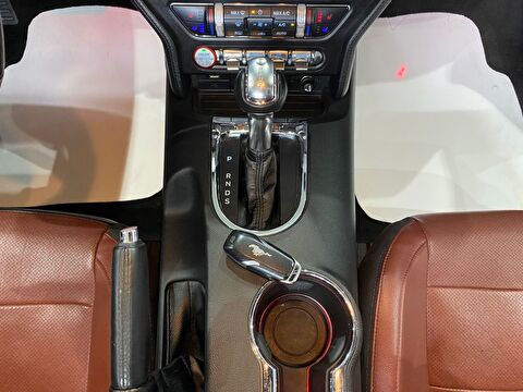 2015 Benzin Otomatik Ford Mustang Siyah Gürel Tasarım Aksesuar Otomotiv San. Tic. Ltd. Şti.