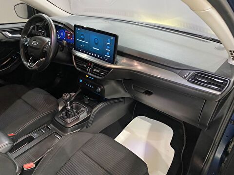 2023 Benzin Manuel Ford Focus Mavi Gürel Tasarım Aksesuar Otomotiv San. Tic. Ltd. Şti.