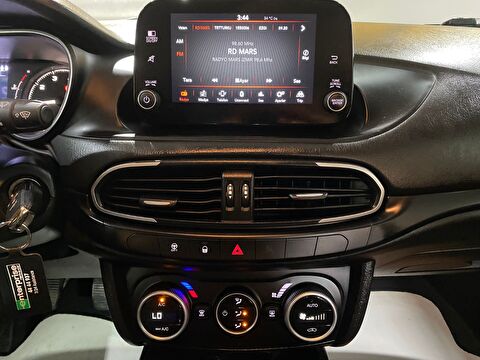 2023 Benzin Manuel Fiat Egea Turuncu Gürel Tasarım Aksesuar Otomotiv San. Tic. Ltd. Şti.
