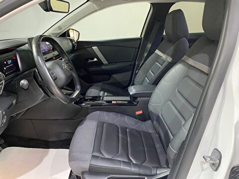 2023 Benzin Otomatik Citroen C4 X Beyaz Gürel Tasarım Aksesuar Otomotiv San. Tic. Ltd. Şti.
