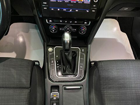2020 Benzin Otomatik Volkswagen Passat Siyah Gürel Tasarım Aksesuar Otomotiv San. Tic. Ltd. Şti.