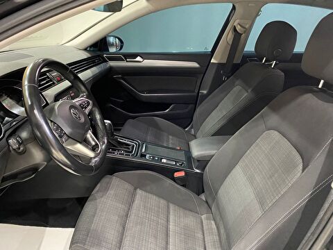 2020 Benzin Otomatik Volkswagen Passat Siyah Gürel Tasarım Aksesuar Otomotiv San. Tic. Ltd. Şti.