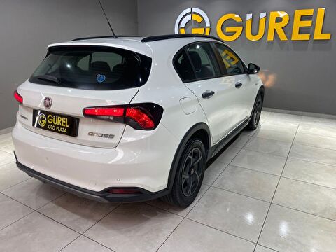 2022 Benzin Manuel Fiat Egea Cross Beyaz Gürel Tasarım Aksesuar Otomotiv San. Tic. Ltd. Şti.
