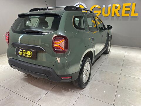 2023 Benzin Manuel Dacia Duster Yeşil Gürel Tasarım Aksesuar Otomotiv San. Tic. Ltd. Şti.
