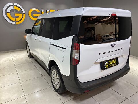 2024 Benzin Otomatik Ford Tourneo Courier Beyaz Gürel Tasarım Aksesuar Otomotiv San. Tic. Ltd. Şti.