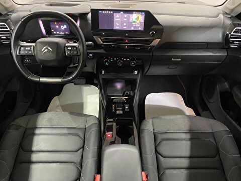 2024 Benzin Otomatik Citroen C4 X Lacivert Gürel Tasarım Aksesuar Otomotiv San. Tic. Ltd. Şti.