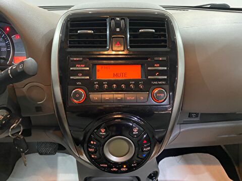 2015 Benzin Otomatik Nissan Micra Beyaz Gürel Tasarım Aksesuar Otomotiv San. Tic. Ltd. Şti.
