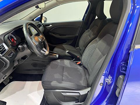 2021 Benzin Otomatik Renault Clio Mavi Gürel Tasarım Aksesuar Otomotiv San. Tic. Ltd. Şti.