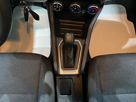 2021 Benzin Otomatik Renault Clio Mavi Gürel Tasarım Aksesuar Otomotiv San. Tic. Ltd. Şti.
