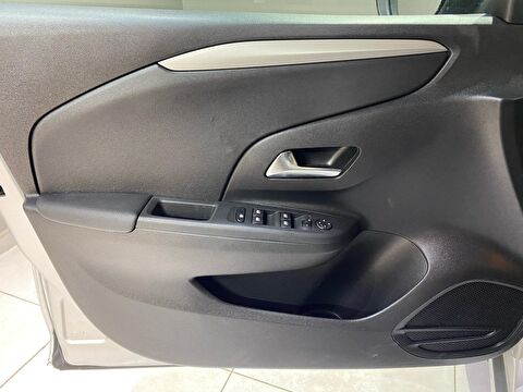 2024 Benzin Otomatik Opel Corsa Gri Gürel Tasarım Aksesuar Otomotiv San. Tic. Ltd. Şti.