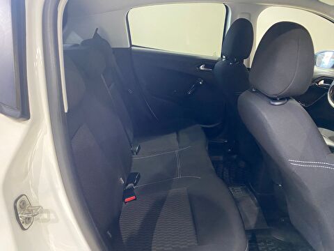 2017 Benzin Otomatik Peugeot 208 Beyaz Gürel Tasarım Aksesuar Otomotiv San. Tic. Ltd. Şti.