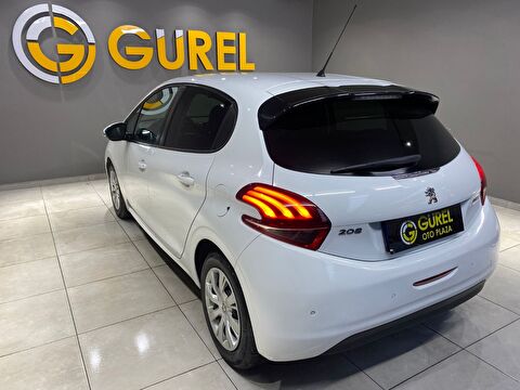 2017 Benzin Otomatik Peugeot 208 Beyaz Gürel Tasarım Aksesuar Otomotiv San. Tic. Ltd. Şti.
