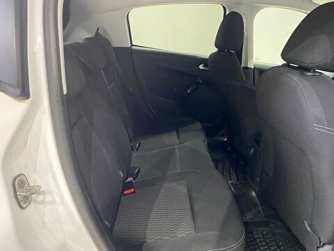 2017 Benzin Otomatik Peugeot 208 Beyaz Gürel Tasarım Aksesuar Otomotiv San. Tic. Ltd. Şti.