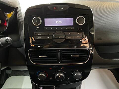 2017 Benzin Manuel Renault Clio Kırmızı Gürel Tasarım Aksesuar Otomotiv San. Tic. Ltd. Şti.