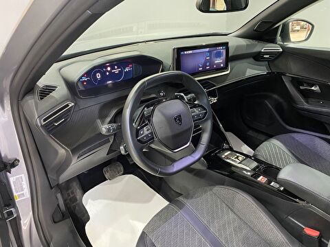 2025 Benzin Otomatik Peugeot 2008 Gri Gürel Tasarım Aksesuar Otomotiv San. Tic. Ltd. Şti.
