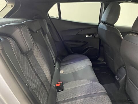 2025 Benzin Otomatik Peugeot 2008 Gri Gürel Tasarım Aksesuar Otomotiv San. Tic. Ltd. Şti.