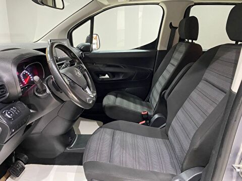 2022 Dizel Otomatik Opel Combo Gri Gürel Tasarım Aksesuar Otomotiv San. Tic. Ltd. Şti.