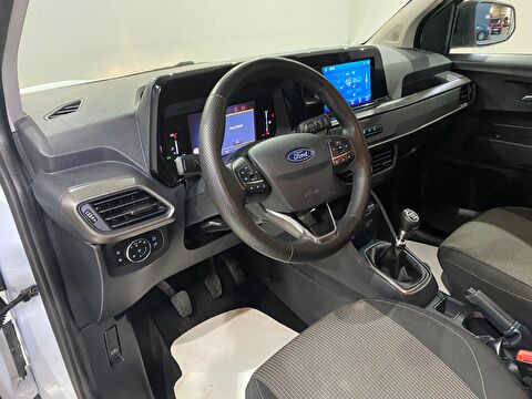 2024 Dizel Manuel Ford Tourneo Courier Beyaz Gürel Tasarım Aksesuar Otomotiv San. Tic. Ltd. Şti.