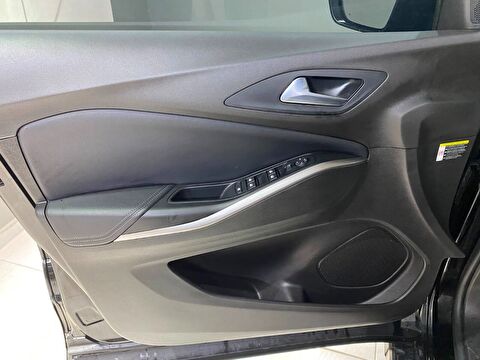 2023 Dizel Otomatik Opel Grandland Siyah Gürel Tasarım Aksesuar Otomotiv San. Tic. Ltd. Şti.