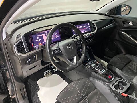 2023 Dizel Otomatik Opel Grandland Siyah Gürel Tasarım Aksesuar Otomotiv San. Tic. Ltd. Şti.