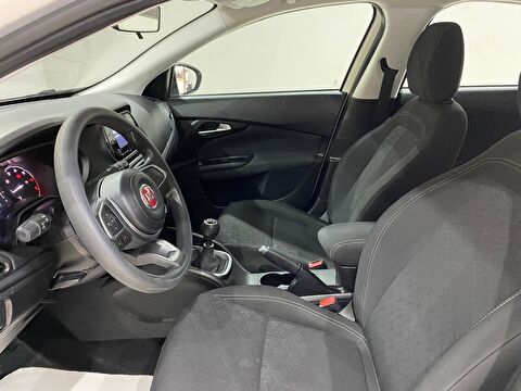 2023 Benzin Manuel Fiat Egea Cross Beyaz Gürel Tasarım Aksesuar Otomotiv San. Tic. Ltd. Şti.