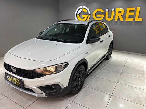 2023 Benzin Manuel Fiat Egea Cross Beyaz Gürel Tasarım Aksesuar Otomotiv San. Tic. Ltd. Şti.