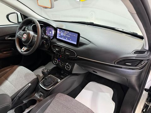 2023 Benzin Manuel Fiat Egea Cross Beyaz Gürel Tasarım Aksesuar Otomotiv San. Tic. Ltd. Şti.
