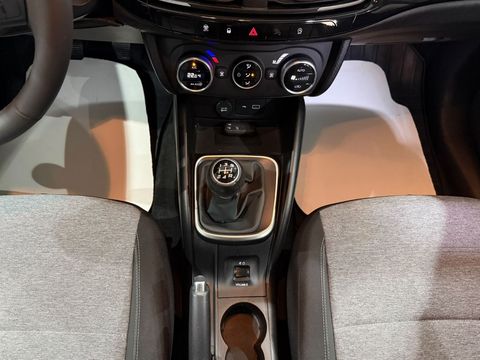 2023 Benzin Manuel Fiat Egea Cross Beyaz Gürel Tasarım Aksesuar Otomotiv San. Tic. Ltd. Şti.