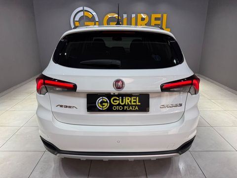 2023 Benzin Manuel Fiat Egea Cross Beyaz Gürel Tasarım Aksesuar Otomotiv San. Tic. Ltd. Şti.