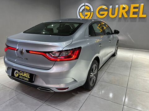 2024 Benzin Otomatik Renault Megane Gümüş Gri Gürel Tasarım Aksesuar Otomotiv San. Tic. Ltd. Şti.