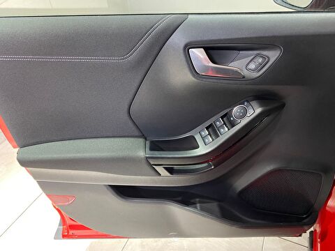 2020 Benzin Otomatik Ford Puma Kırmızı Gürel Tasarım Aksesuar Otomotiv San. Tic. Ltd. Şti.