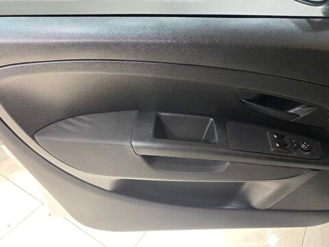 2014 Benzin Manuel Fiat Punto Beyaz Gürel Tasarım Aksesuar Otomotiv San. Tic. Ltd. Şti.