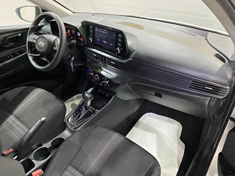 2024 Benzin Otomatik Hyundai i20 Beyaz Gürel Tasarım Aksesuar Otomotiv San. Tic. Ltd. Şti.