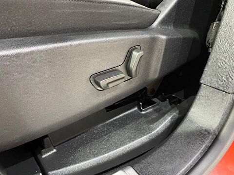 2019 Dizel Otomatik Citroen C5 AirCross Kırmızı Gürel Tasarım Aksesuar Otomotiv San. Tic. Ltd. Şti.