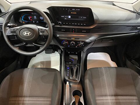 2024 Benzin Otomatik Hyundai i20 Beyaz Gürel Tasarım Aksesuar Otomotiv San. Tic. Ltd. Şti.