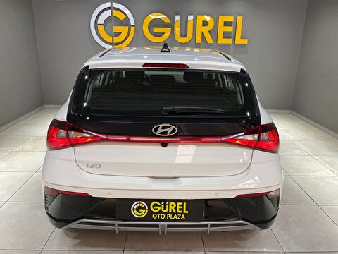 2024 Benzin Otomatik Hyundai i20 Beyaz Gürel Tasarım Aksesuar Otomotiv San. Tic. Ltd. Şti.
