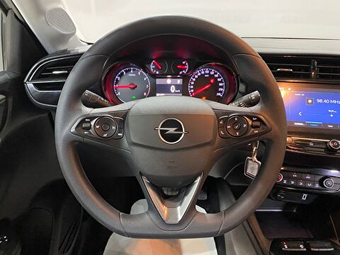 2025 Benzin Otomatik Opel Corsa Beyaz Gürel Tasarım Aksesuar Otomotiv San. Tic. Ltd. Şti.