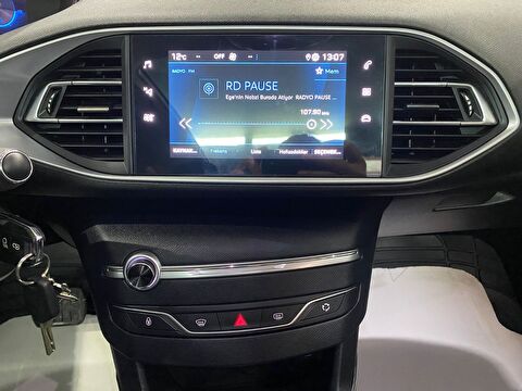 2021 Benzin Otomatik Peugeot 308 Gri Gürel Tasarım Aksesuar Otomotiv San. Tic. Ltd. Şti.