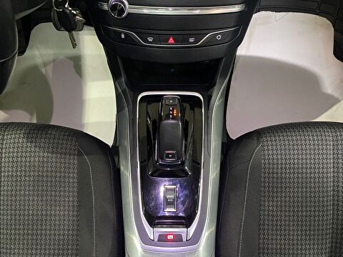 2021 Benzin Otomatik Peugeot 308 Gri Gürel Tasarım Aksesuar Otomotiv San. Tic. Ltd. Şti.