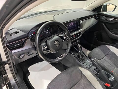 2022 Benzin Otomatik Skoda Scala Gümüş Gri Gürel Tasarım Aksesuar Otomotiv San. Tic. Ltd. Şti.