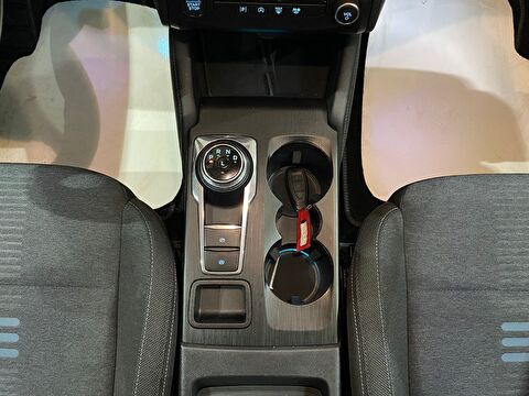 2023 Dizel Otomatik Ford Focus Siyah Gürel Tasarım Aksesuar Otomotiv San. Tic. Ltd. Şti.